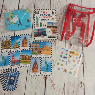 Travel Activity Pack - książka, naklejk, gra SNAP oraz nadmuchiwany globus ze zwierzętami