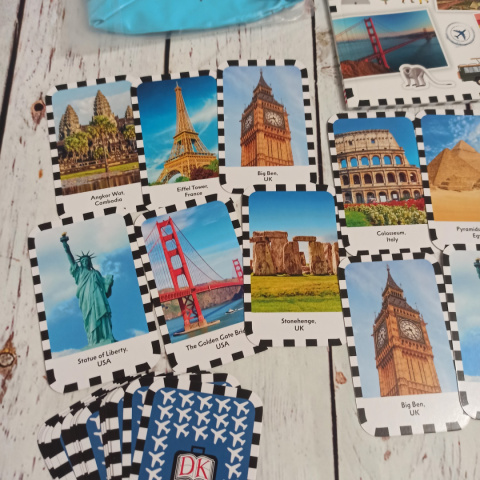 Travel Activity Pack - książka, naklejk, gra SNAP oraz nadmuchiwany globus ze zwierzętami Travel Activity Pack - książka, naklejk, gra SNAP oraz nadmuchiwany globus ze zwierzętami