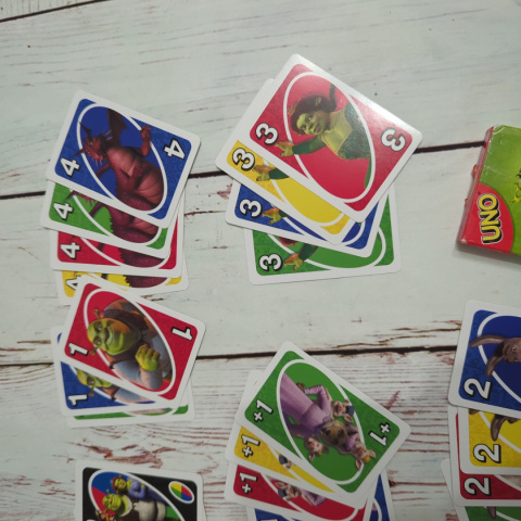 UNO SHREK - z bohaterami bajki Trole UNO SHREK - z bohaterami bajki Trole