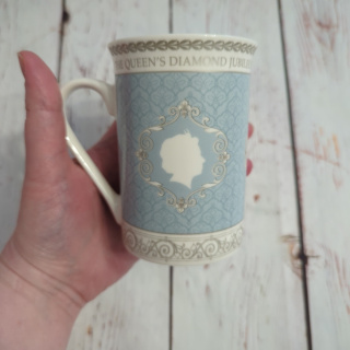 KUBEK Queen's Diamond Jubilee PORCELANA - jak NOWY