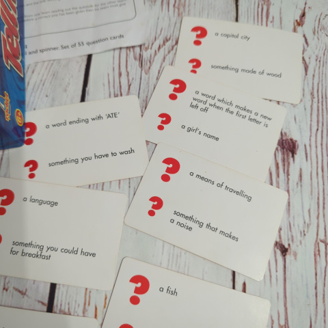 Tell Me Quiz - odpowiedzi do kategorii na wylosowaną literkę - gra ze spinnerem z literkami Tell Me Quiz - odpowiedzi do kategorii na wylosowaną literkę - gra ze spinnerem z literkami