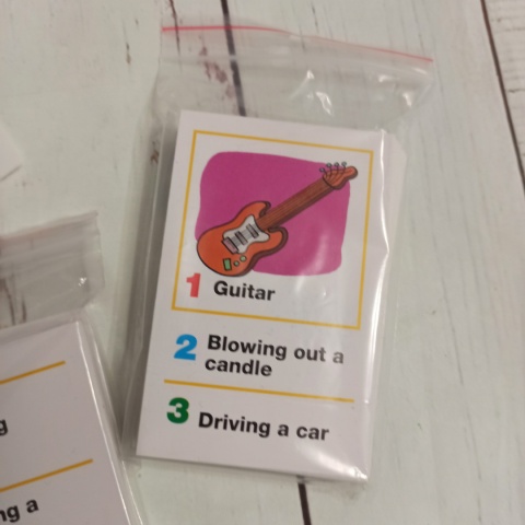 Charades for Kids - Kalambury po angielsku z hasłami dla dzieci i młodzieży - obrazkowe i słowne