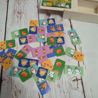Christmas Domino Game - drewniane domino ze świątecznymi obrazkami, 26 kafelków