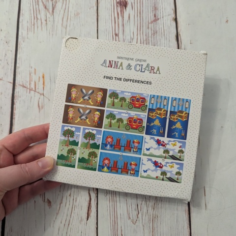 Find the Differences Cards - Anna & Clara - 18 dużych bajkowych kart na opisywanie różnic