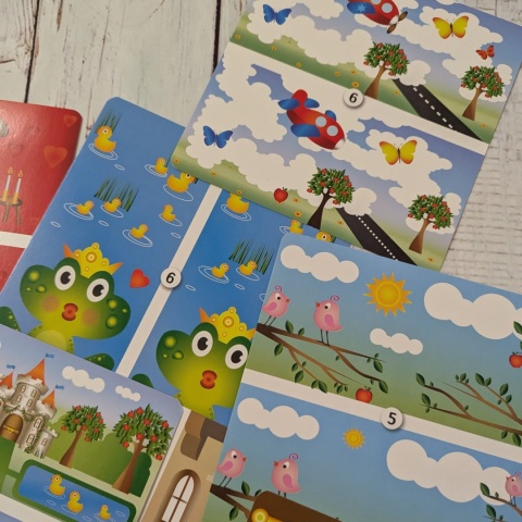 Find the Differences Cards - Anna & Clara - 18 dużych bajkowych kart na opisywanie różnic