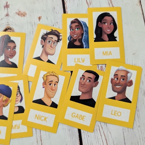 Guess Who? The Original Guessing Game - gra do opisywania wyglądu i zadawania pytań