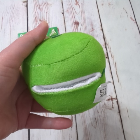 Pierdząca świąteczna brukselka - wydaje dźwięki bączków przy podrzucaniu