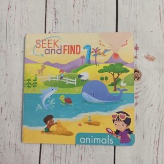 Seek and Find - książeczka do poszukiwania słówek na farmie, plaży, wsród dinozaurów oraz w Afryce