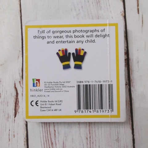 Things to Wear - książeczka po angielsku z obrazkami ubrań i nazwami