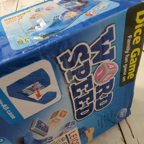 Word Speed Dice Slide Game - układanie wyrazów z literami z kości i kart