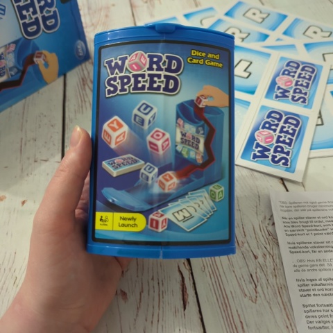 Word Speed Dice Slide Game - układanie wyrazów z literami z kości i kart