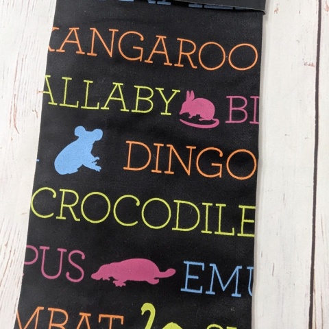 Australia Tea Towel z nazwami Australijskich Zwierząt - idealna jako mata do zajęć kulturowych 45x70 cm NOWA