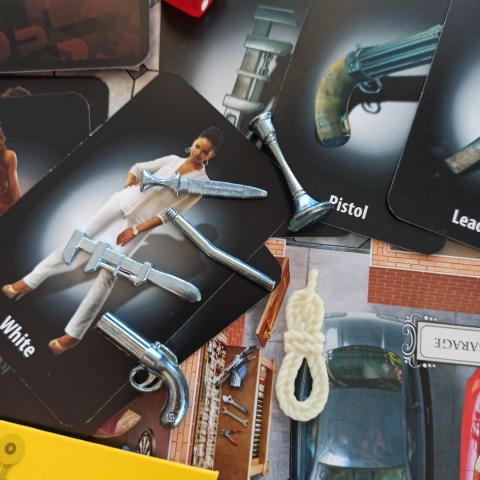 CLUEDO - The Classic Mystery Game