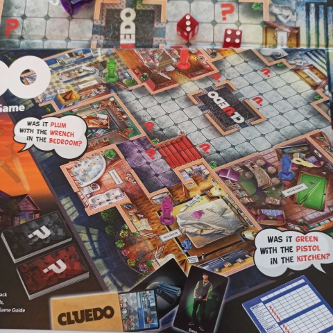CLUEDO - The Classic Mystery Game