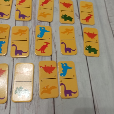 DINO dominoes - dinozaury + kolory - 28 kafelków