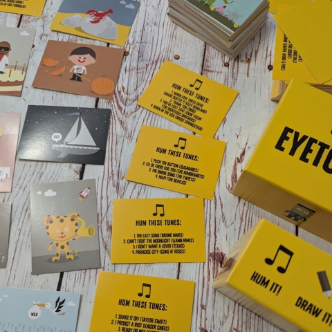 Eyetoons - Hum It! Guess It! Draw It! - Muzyczne kalambury z mnóstwem kolorowych obrazków do opisywania, speaking