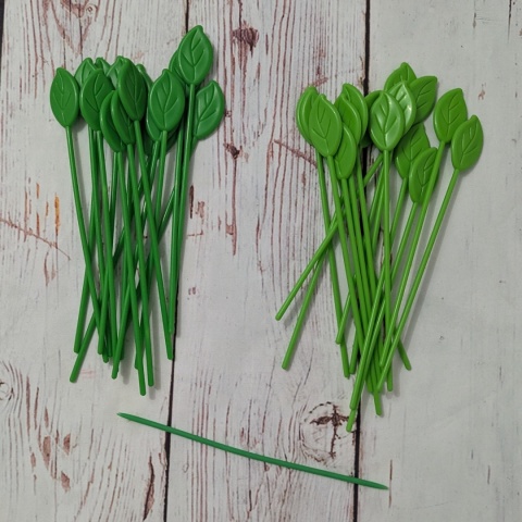 Gra Listkowe Bierki - 30 listków w dwóch kolorach + podbierak