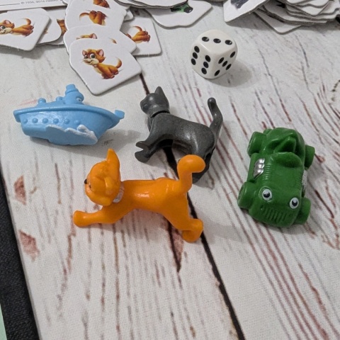 Gra Monopoly JUNIOR po angielsku - miejsca w mieście