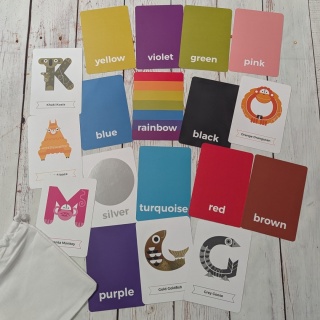 Karty COLOURS - kolory po angielsku - 18 dwustronnych kart w woreczku rozmiar A6