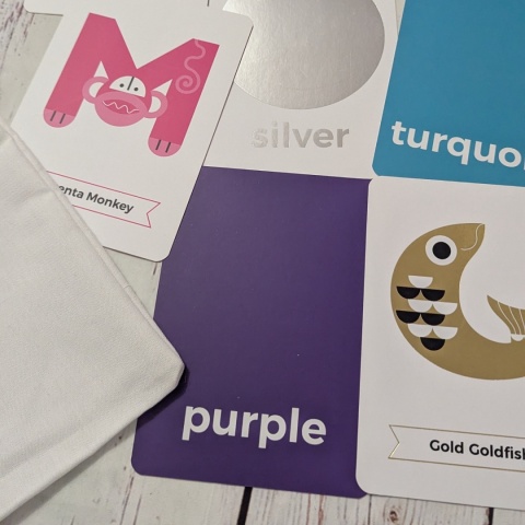 Karty COLOURS - kolory po angielsku - 18 dwustronnych kart w woreczku rozmiar A6