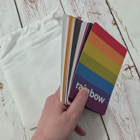 Karty COLOURS - kolory po angielsku - 18 dwustronnych kart w woreczku rozmiar A6