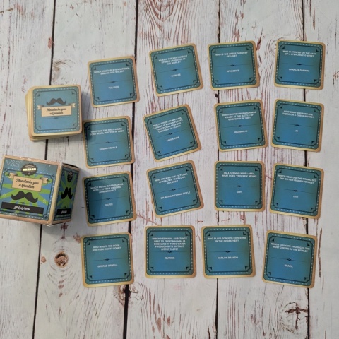 Moustache you a question - pytania i odpowiedzi wiedza ogólna po angielsku