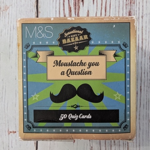 Moustache you a question - pytania i odpowiedzi wiedza ogólna po angielsku