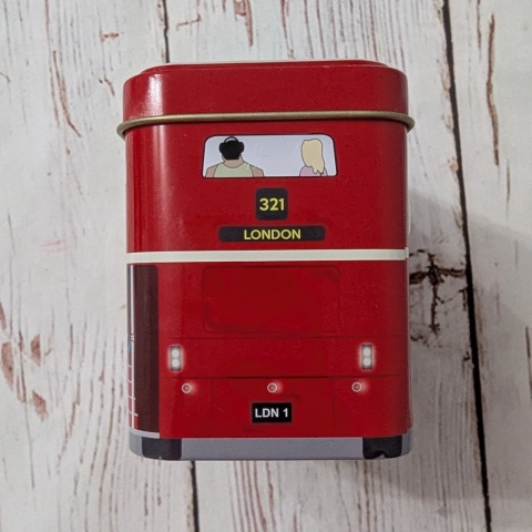 Puszka LONDYŃSKI Czerwony Autobus z pasażerami 11x8 cm