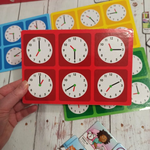 Tell the time Orchard Toys 2 ways to play