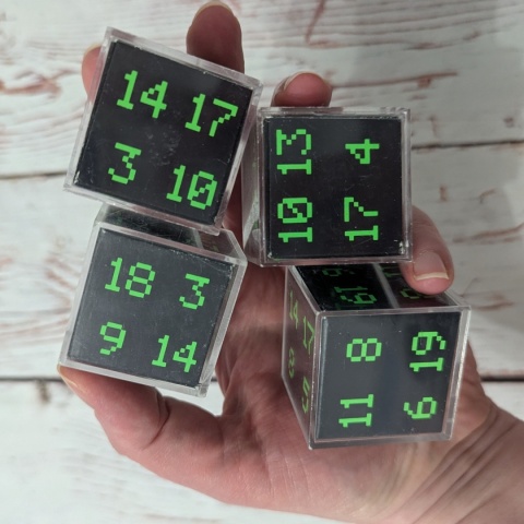 Edukacyjne Kości Liczbowe 4 sztuki - 24 liczby na każdej