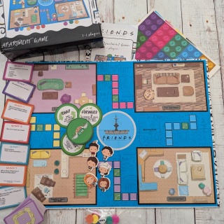 Friends: Apartment Game – gra planszowa po angielsku dla fanów serialu „Przyjaciele”