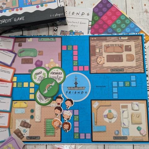 Friends: Apartment Game – gra planszowa po angielsku dla fanów serialu „Przyjaciele”