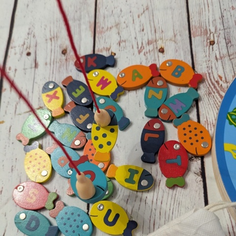 Fun Fishing Game 2in1 - Zestaw do łowienia rybek z wędkami i kotkiem na magnes