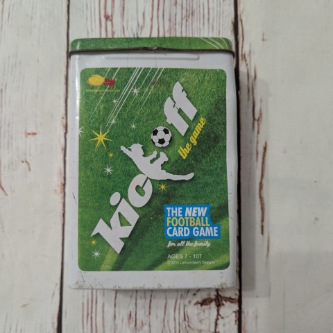 Kick off - The Card Game - gra piłkarska po angielsku
