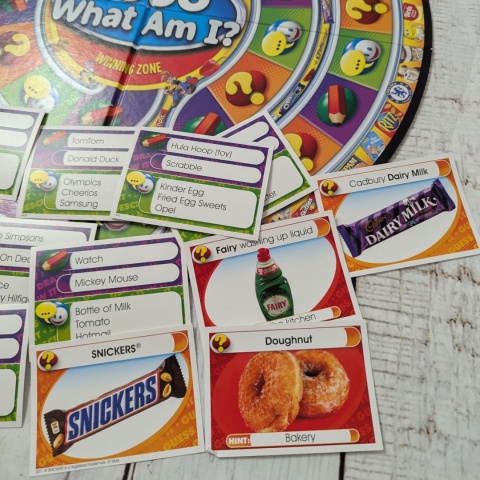 LOGO What am I? opisz, narysuj lub odpowiedz na pytania