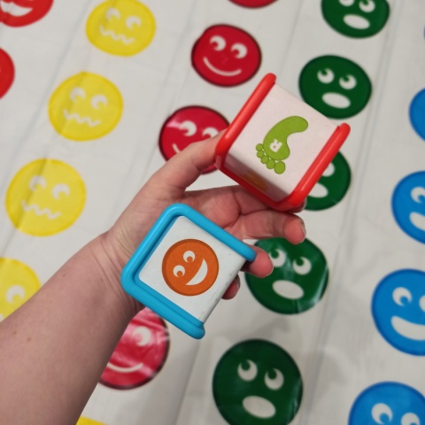 TANGLER - Mata typu Twister - kolory + emocje 140x120cm