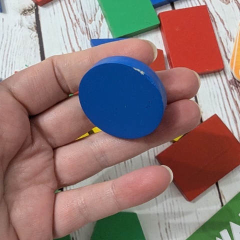 Skillmatics Game – To The Top - tworzenie wieży z drewnianych kolorowych kształtów