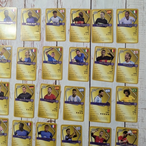 TOP TRUMPS World Football Stars - Gold Edition