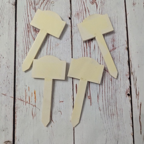 Ceramiczne tabliczki do mini ogródka po angielsku 4 sztuki: Tomato, Potato, Strawberry, Cabbage