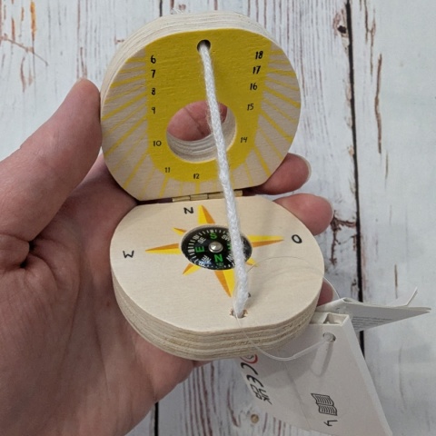 Drewniany kompas edukacyjny z zegarem słonecznym NOWY