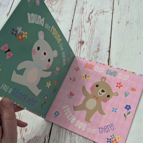 Książka Teddy Bears' Picnic - książka po angielsku UŻYWANA