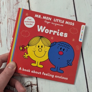 Książka Mr. Men Little Miss: Worries - Roger Hargreaves po angielsku UŻYWANA