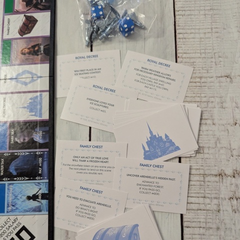 MONOPOLY - Disney Frozen II - Kraina Lodu po angielsku