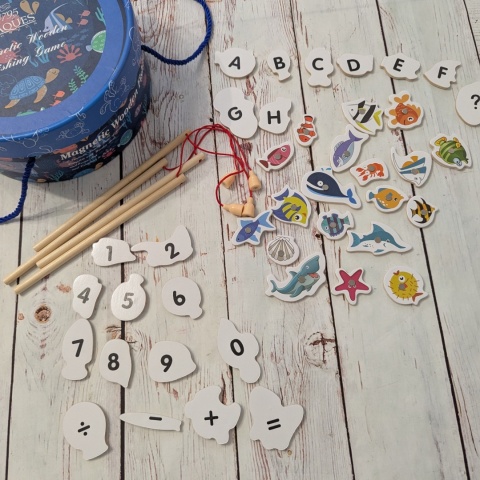 Magnetic Wooden Fishing Game - Zestaw do łowienia morskich zwierząt z wędkami i kotkiem na magnes