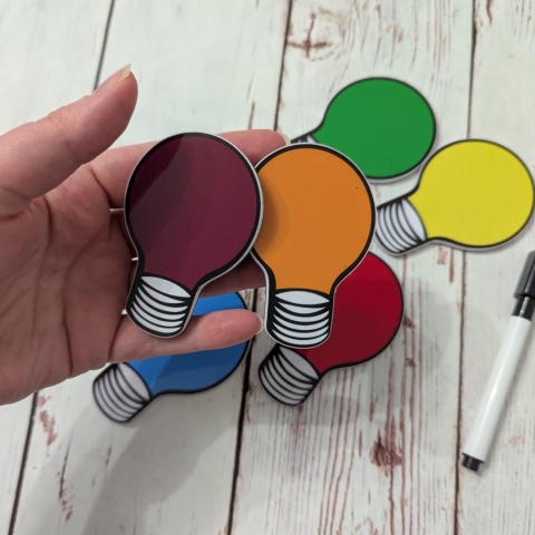 Magnetyczne kolorowe żarówki 6 sztuk - na tablicę do oznaczania kart, słówek + marker suchościeralny