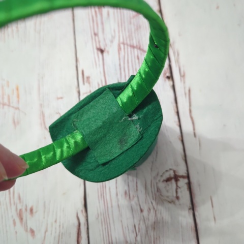 Opaska z kapeluszem St. Patrick's Day - zielony kapelusz z koniczynką