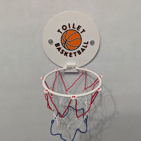 Toilet Basketball - kosz idealny do przyczepienia na tablicy suchościeralnej