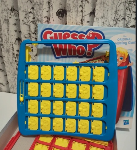 Guess Who? 2w1 People and Animals - gra do opisywania wyglądu i zadawania pytań