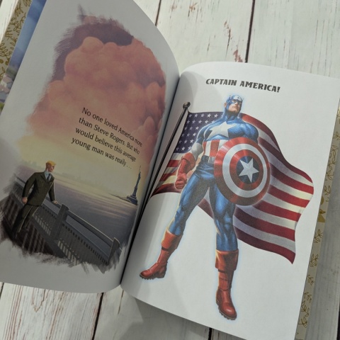 Książka Little Golden Book - The Courageous Captain America po angielsku NOWA