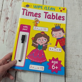 Książka Wipe Clean Workbooks: Time Tables z markerem suchościeralnym W ŚRODKU NOWA